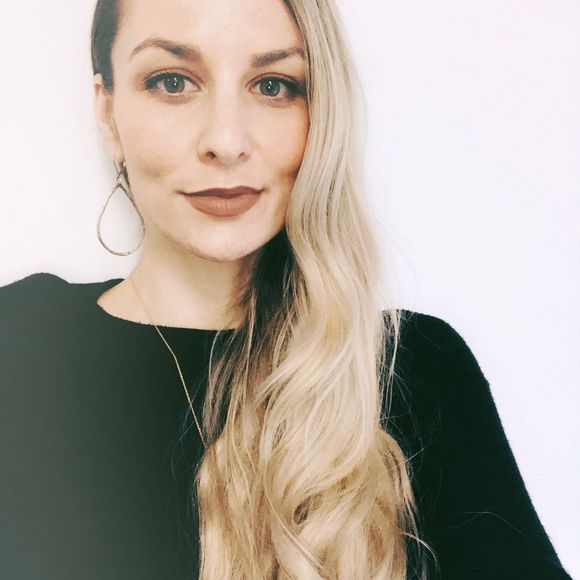 Meet your Posher, Natasha - Picture 1 of 1